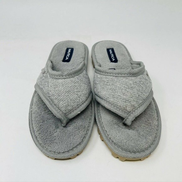 New Nautica Womans Sz 9M Fuzzy Faux Fur Gray Slip-On Slippers Hard Bottoms NWT - Picture 4 of 8